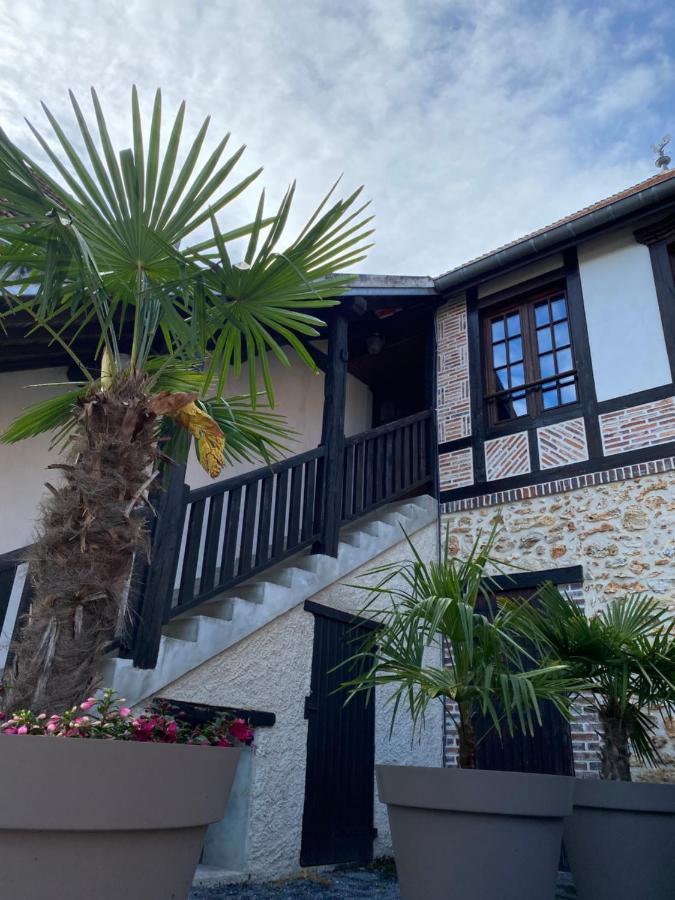 Bed and Breakfast Domaine Du Cellier De La Couronne Sézanne Exterior foto